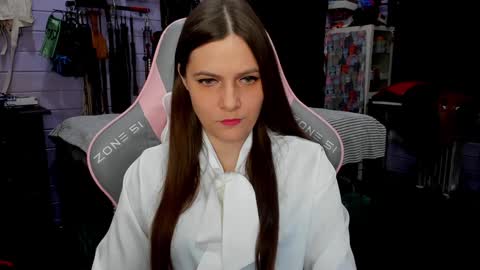 Snapshot of mistress_priest chatting on January 20, 6:10 pm Dirty Priest and Ivi online show from January 20, 6:10 pm