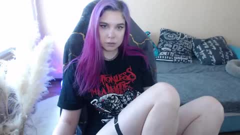 Snapshot of mistressbailey_x chatting on May 20, 11:38 am Miss Bailey online show from May 20, 11:38 am