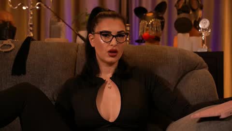 Mistress Kelly online show from November 7, 1:38 am