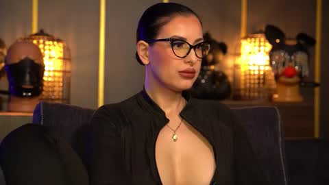 Mistress Kelly online show from March 2, 12:46 am