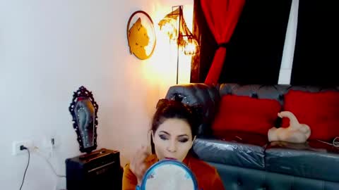 Snapshot of mistresslombana_666 chatting on May 20, 4:18 am Mistresslombana online show from May 20, 4:18 am