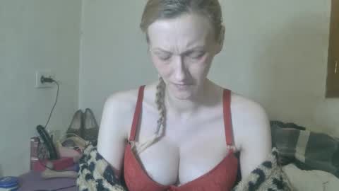 mistressmilly32 online show from March 23, 10:14 pm