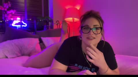 Miss X online show from February 22, 2:30 pm