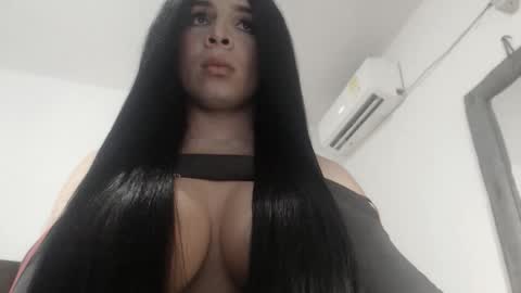 ALICE MADANE online show from November 13, 5:06 am