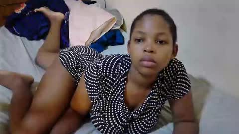 misty_shee online show from September 25, 7:28 pm