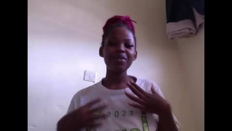 misty_shee online show from April 22, 9:01 am