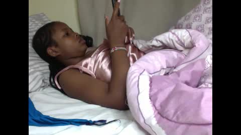 Snapshot of misty_shee chatting on May 19, 11:49 am misty_shee online show from May 19, 11:49 am