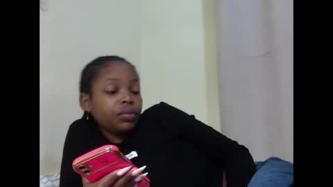 Snapshot of misty_shee chatting on May 22, 8:03 pm misty_shee online show from May 22, 8:03 pm