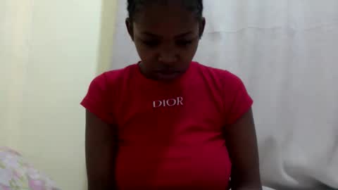 Snapshot of misty_shee chatting on May 28, 12:13 pm misty_shee online show from May 28, 12:13 pm