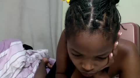 misty_shee online show from June 21, 10:12 pm