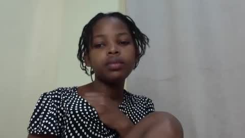 misty_shee online show from June 28, 11:38 am