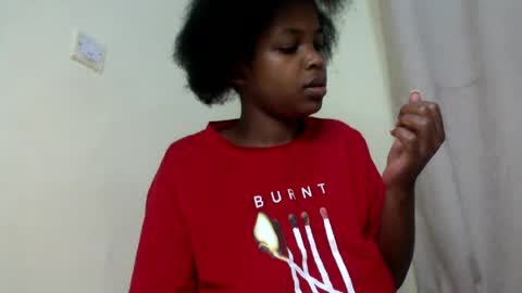 misty_shee online show from June 30, 10:33 pm
