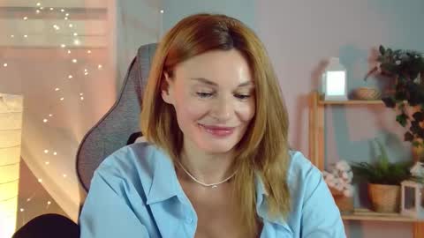 Snapshot of mistybarnes chatting on February 7, 2:54 pm MistyBarnes NONUDE MODEL online show from February 7, 2:54 pm