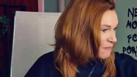 Snapshot of mistybarnes chatting on March 2, 11:50 am MistyBarnes NONUDE MODEL online show from March 2, 11:50 am