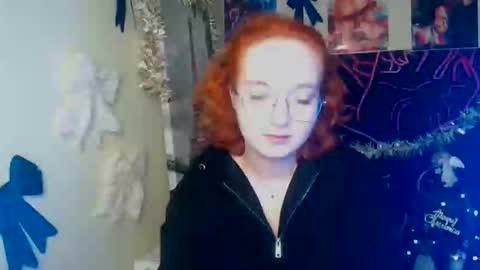 Aria online show from December 21, 2:51 am