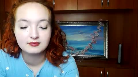 Snapshot of mistyrosee chatting on May 25, 12:00 pm Aria online show from May 25, 12:00 pm