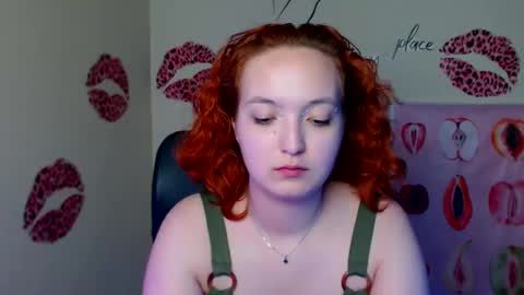 Snapshot of mistyrosee chatting on May 30, 2:08 am Aria online show from May 30, 2:08 am