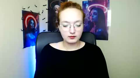 Snapshot of mistyrosee chatting on June 2, 6:26 am Aria online show from June 2, 6:26 am