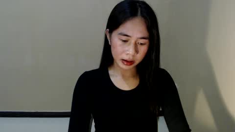 Snapshot of mitsuri_yuki chatting on December 5, 2:33 pm Mitsu online show from December 5, 2:33 pm