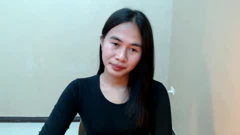 Snapshot of mitsuri_yuki chatting on December 8, 5:18 am Mitsu online show from December 8, 5:18 am