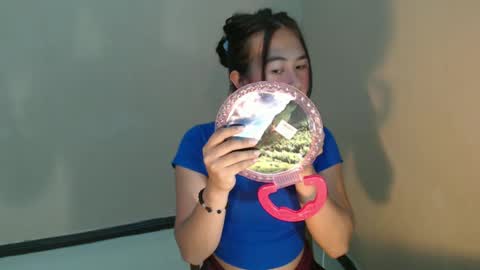 Snapshot of mitsuri_yuki chatting on January 14, 5:19 am Mitsu online show from January 14, 5:19 am