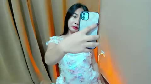 Snapshot of mitsuri_yuki chatting on September 15, 1:22 pm Mitsu online show from September 15, 1:22 pm