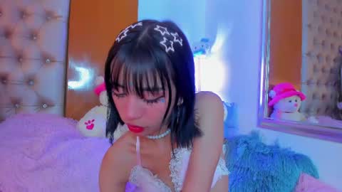 Snapshot of mitsuritempt chatting on July 2, 12:33 pm Mitsuri Tempt online show from July 2, 12:33 pm
