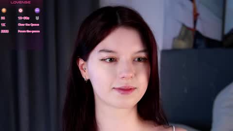Snapshot of mitziefetters chatting on June 8, 12:58 am Rosalie online show from June 8, 12:58 am
