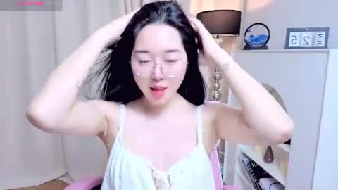 miu99999 online show from June 25, 2:11 am