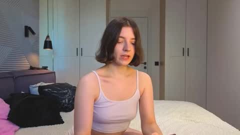 miu_in_chains online show from September 29, 5:56 am