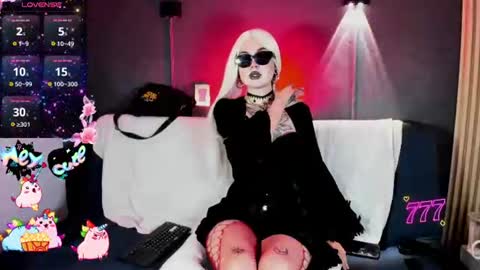 mix_carmilla online show from June 14, 9:28 pm