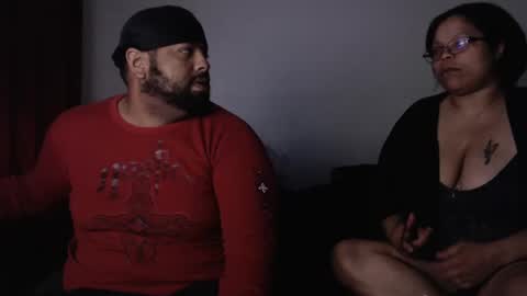 Snapshot of mixlovers chatting on October 6, 4:10 am mixlovers online show from October 6, 4:10 am