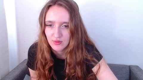 Snapshot of miya_here chatting on June 1, 8:38 am Miya online show from June 1, 8:38 am