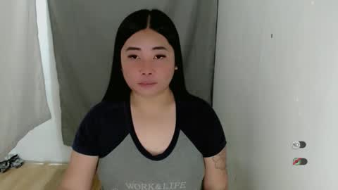 Snapshot of miya_licious chatting on December 2, 7:57 am cassie marie online show from December 2, 7:57 am