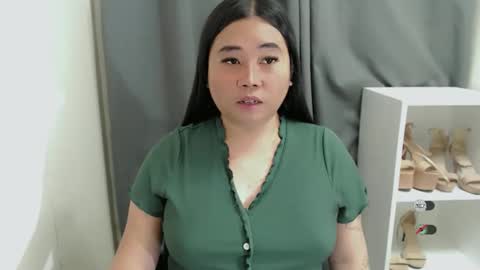 Snapshot of miya_licious chatting on March 31, 11:54 am cassie marie online show from March 31, 11:54 am