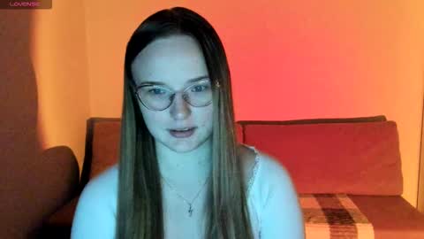 Snapshot of miya_mimi chatting on October 12, 6:51 pm Miya online show from October 12, 6:51 pm