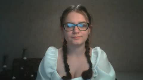 Milana online show from February 4, 1:38 pm