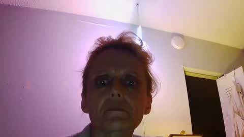 Snapshot of mizzbertinelli chatting on March 4, 8:46 am Mizz online show from March 4, 8:46 am