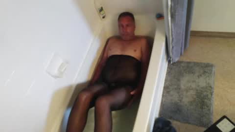 Snapshot of mjeffrey460699861 chatting on June 6, 12:32 pm mjeffrey460699861 online show from June 6, 12:32 pm