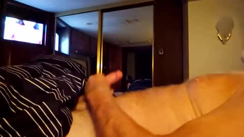 mjolnirandazzarra online show from November 28, 6:05 am