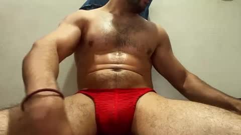 Snapshot of mlcloud chatting on January 4, 11:22 am MLclouD online show from January 4, 11:22 am