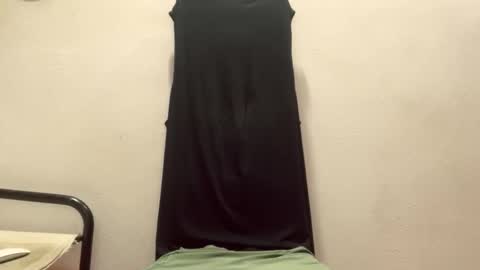 Snapshot of mlcloud chatting on December 3, 6:43 am MLclouD online show from December 3, 6:43 am