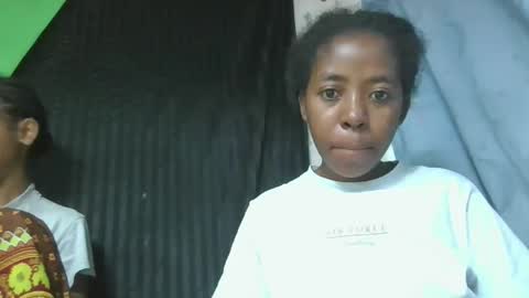 mmerela online show from March 9, 6:23 pm