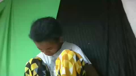 mmerela online show from March 13, 7:48 am