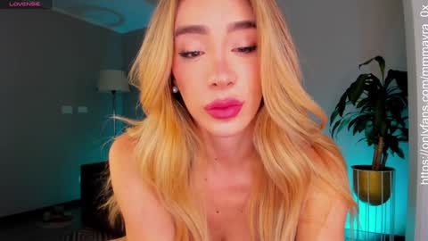 MAYRA   online show from January 13, 12:51 am