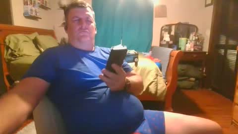 Snapshot of mmmthatsfunnn chatting on December 2, 5:48 am mmmthatsfunnn online show from December 2, 5:48 am