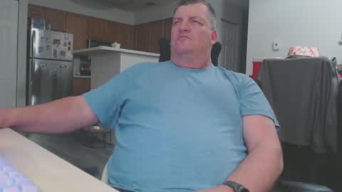 Snapshot of mmmthatsfunnn chatting on December 22, 4:06 am mmmthatsfunnn online show from December 22, 4:06 am