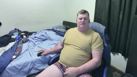 Snapshot of mmmthatsfunnn chatting on March 7, 2:36 am mmmthatsfunnn online show from March 7, 2:36 am