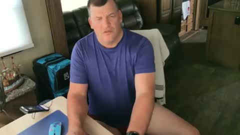 Snapshot of mmmthatsfunnn chatting on October 4, 5:11 pm mmmthatsfunnn online show from October 4, 5:11 pm