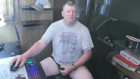 mmmthatsfunnn online show from May 24, 5:18 pm